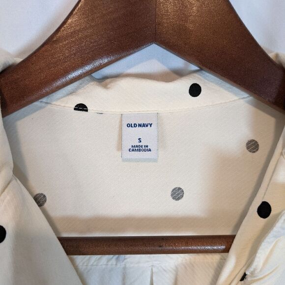 Old Navy Long Sleeve Polka Dot Button Down Top - Picture 4 of 8